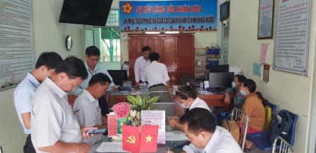Xã Tân Khánh Đông triển khai cấp chứng thư số công cộng  miễn phí cho người dân thực hiện dịch vụ công